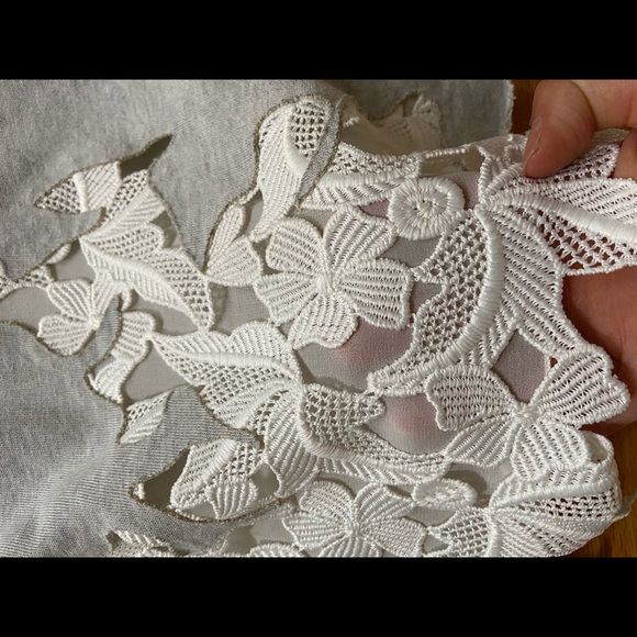 2 for $50 💕 Zara skirt with lace detail - Picture 5 of 6